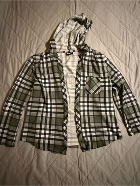 Joe Boxer Olive Green Black and White Plaid Hooded Button-Down Shirt